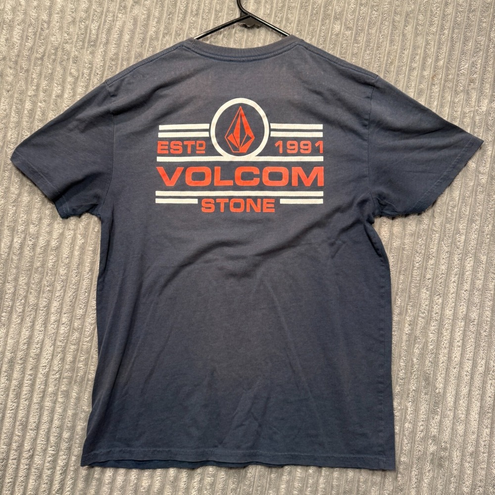 Volcom Shirt Mens Medium Blue Y2K Short Sleeve Graphic Tee Spellout Skate Surf